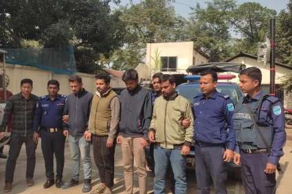 জাবি ধর্ষণকাণ্ড ৫ শিক্ষার্থীকে স্থায়ী বহিষ্কার, ছাত্রলীগ নেতাসহ ২ জনের সনদ বাতিল