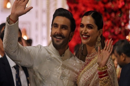 হঠাৎ উধাও রণবীর-দীপিকার বিয়ের সব ছবি! নেপথ্যে কী কারণ?