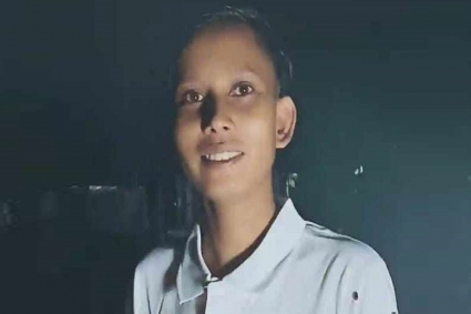 সড়কের পাশে পড়ে ছিল কিশোরের ছুরিবিদ্ধ মরদেহ