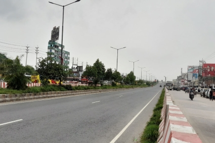 ঢাকা-চট্টগ্রাম মহাসড়কে নেই যানবাহনের চাপ