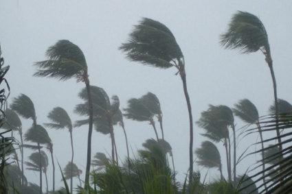 দুপুরের মধ্যে ৮ অঞ্চলে ঝড়ের আভাস