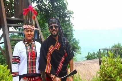 ছবি সরিয়ে নেওয়ার অনুরোধ অভিনেতা সিয়ামের 