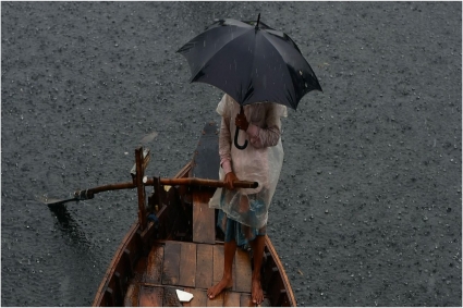 সোমবার থেকে টানা বৃষ্টির আভাস