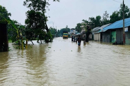 ফেনীতে ৭৪টি গ্রাম প্লাবিত, ব্যাপক ক্ষয়ক্ষতি
